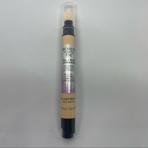 Revlon Youth Fx Fill + Blur Concealer